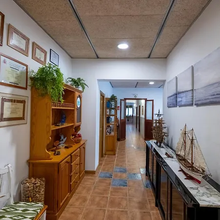 Hostal Doris - Adults Only-3